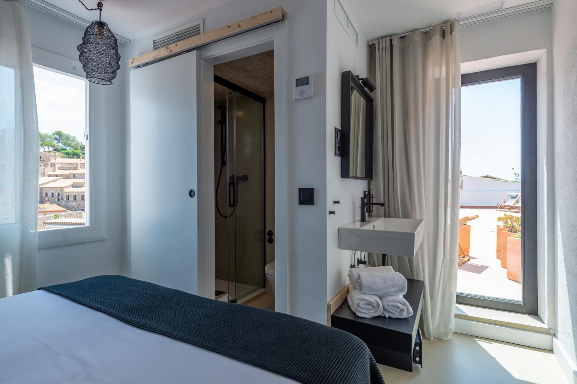 Hostal Boutique Es Menut Tossa de Mar Luaran gambar