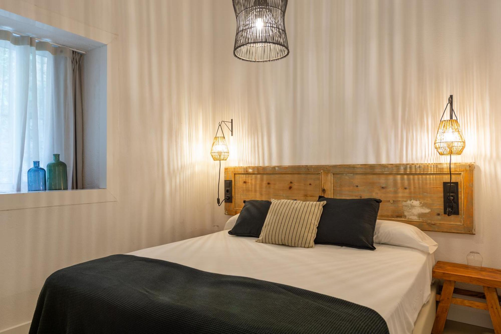 Hostal Boutique Es Menut Tossa de Mar Luaran gambar
