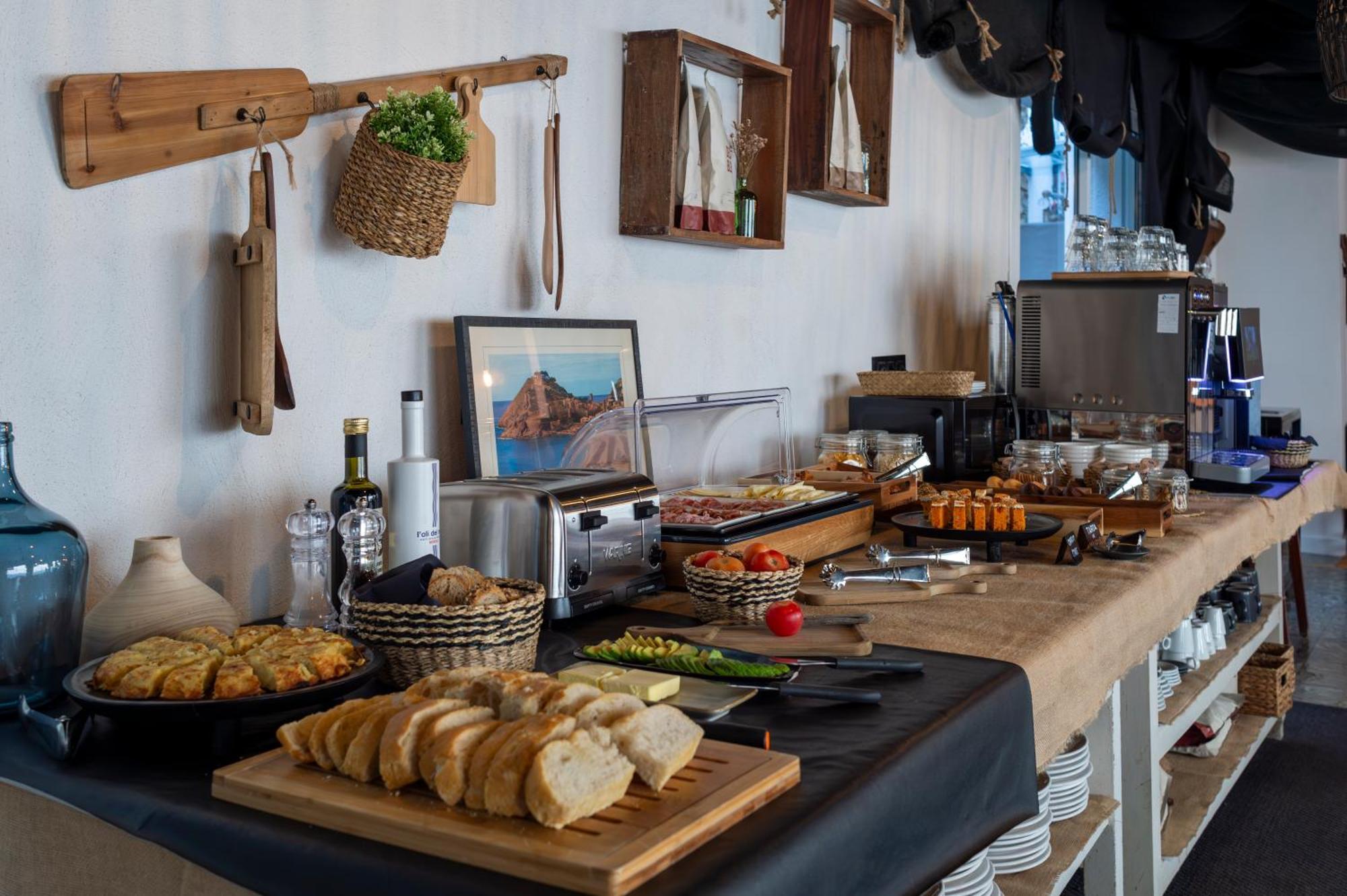 Hostal Boutique Es Menut Tossa de Mar Luaran gambar